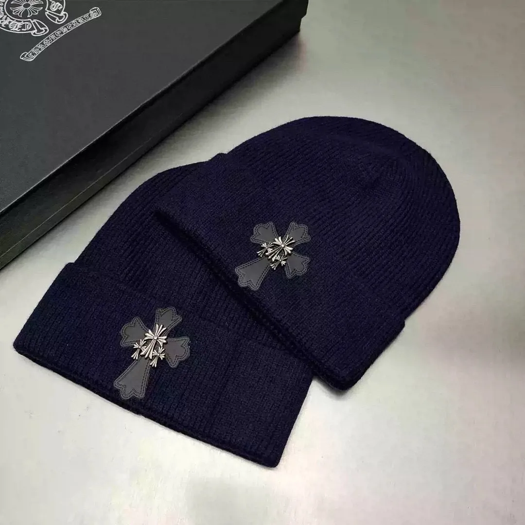 Crow heart beanie